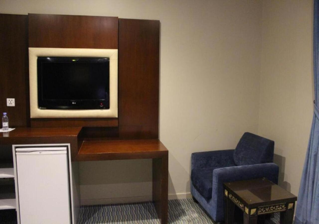 Hotel Tobal Al Hamra 3*
